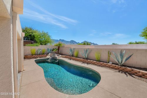 102 E Elixir Place, Oro Valley, AZ, 85755 | Card Image