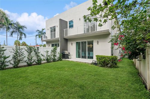 1020-1020 Ne 17th Ter, Fort Lauderdale, FL, 33304-2404 | Card Image