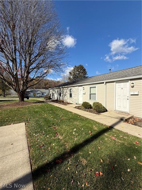 3-368 Stewart St, Zanesville, OH, 43701-4189 | Card Image