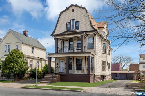 202 Sanford St, East Orange, NJ, 07018-1137 | Card Image