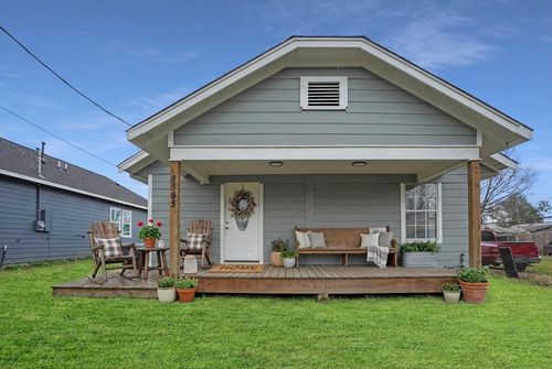 8505 Denby St, Houston, TX, 77012-3330 | Card Image