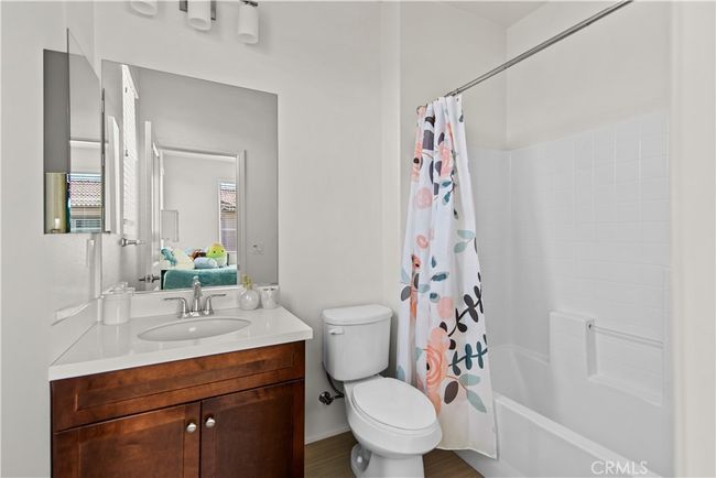 168 Royal Way, Condo with 2 bedrooms, 3 bathrooms and 2 parking in Upland CA | Image 15