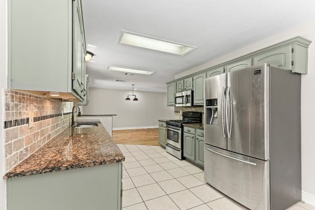 1807 Iris Ln, House other with 4 bedrooms, 3 bathrooms and 4 parking in Cedar Park TX | Image 13