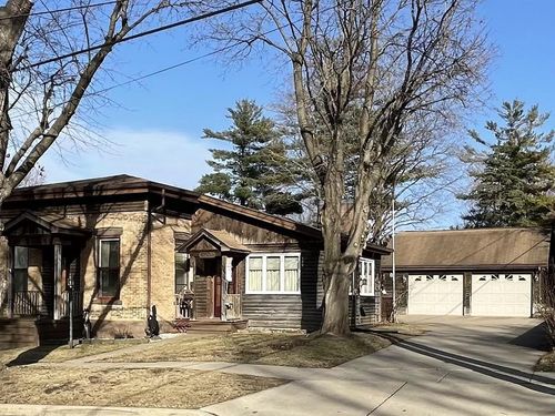 208 N Capron Street, Berlin, WI, 54923 | Card Image