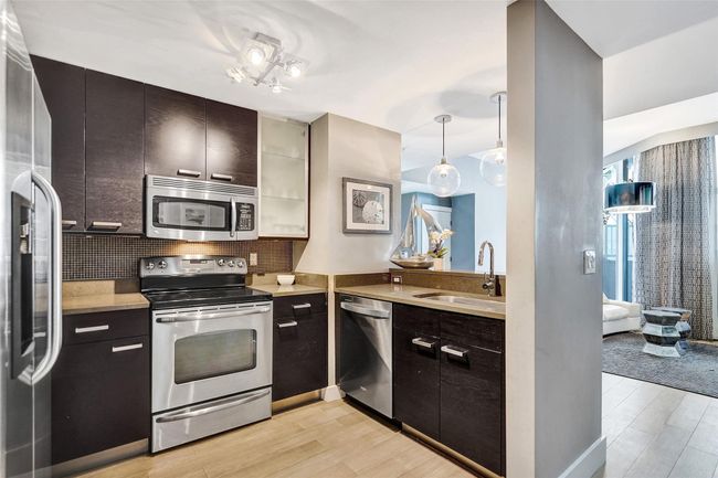 APT-501 - 255 Evernia St, Condo with 1 bedrooms, 1 bathrooms and null parking in West Palm Beach FL | Image 14