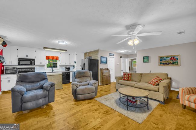 7616 Nicholson Rd, House other with 3 bedrooms, 2 bathrooms and 2 parking in cumming GA | Image 26