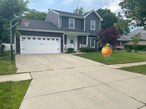 784 Bluejay Cir, Elk Grove Village, IL, 60007-6913 | Card Image