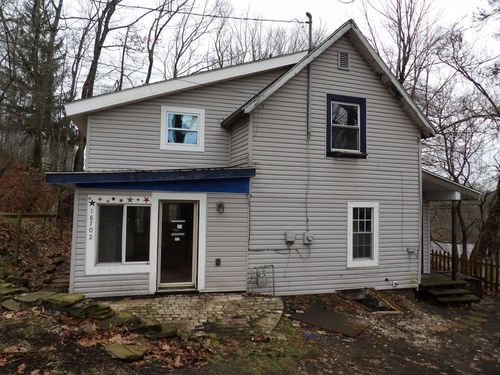 18702 Hank St, Meadville, PA, 16335-3544 | Card Image