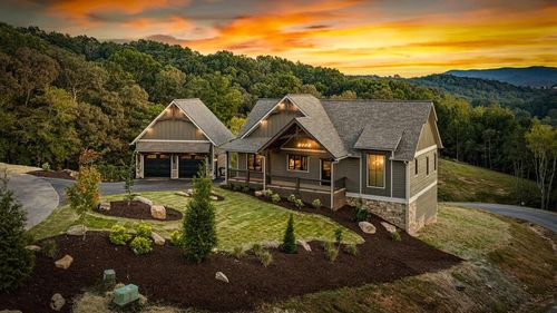 679 Cohutta Dr, Blue Ridge, GA, 30513 | Card Image