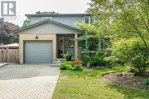 61 Baker St, Stratford, ON, N5A7A2 | Card Image