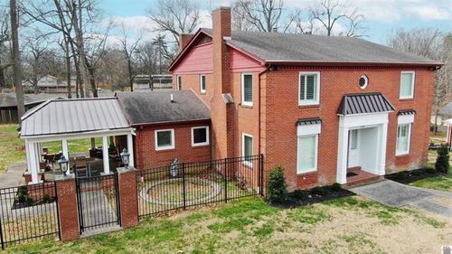715 Woodland Drive, Paducah, KY, 42001 | Card Image