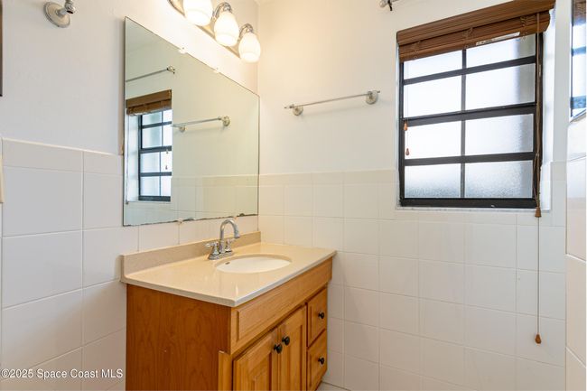 61 - 290 Paradise Blvd, Townhouse with 2 bedrooms, 2 bathrooms and null parking in Indialantic FL | Image 27
