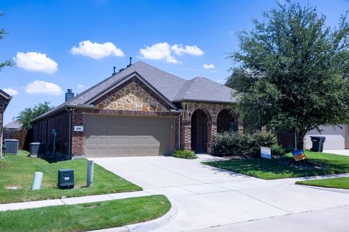 113 Rustic Oak Ln, McKinney, TX, 75072-9072 | Card Image
