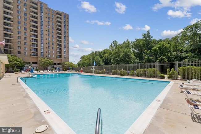 APT-526 - 4600 S Four Mile Run Dr, Condo with 1 bedrooms, 1 bathrooms and null parking in ARLINGTON VA | Image 19