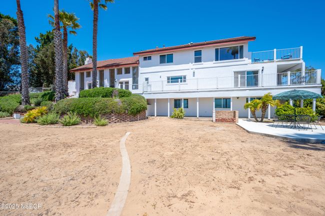 33-Back Yard | Image 38