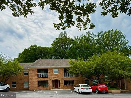 302-5808 Cove Landing Rd, BURKE, VA, 22015-2678 | Card Image