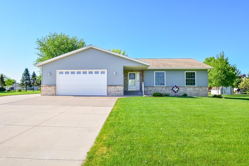 625 7th St Nw, Richmond, MN, 56368-4524 | Card Image