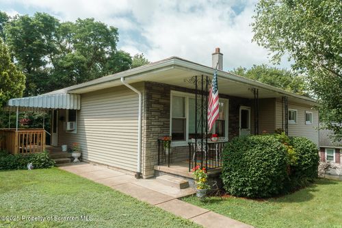 118 Howard St, Old Forge, PA, 18518-1933 | Card Image