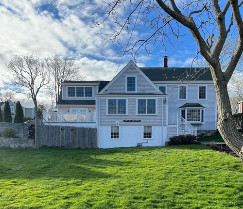 20 Stockbridge St, Cohasset, MA, 02025-1821 | Card Image