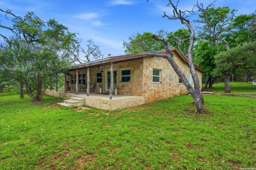 340 Rio Oak, Pipe Creek, TX, 78063-7210 | Card Image