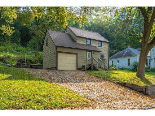 410 N Adams St, SAINT CROIX FALLS, WI, 54024-9179 | Card Image