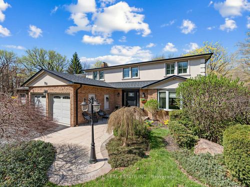 358 Kingsway Pl, Milton, ON, L9T4C8 | Card Image