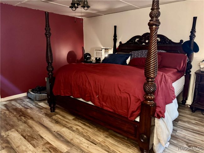Primary bedroom | Image 4