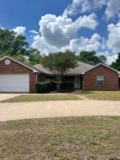 309/311 Baker St, Lindale, TX, 75771 | Card Image