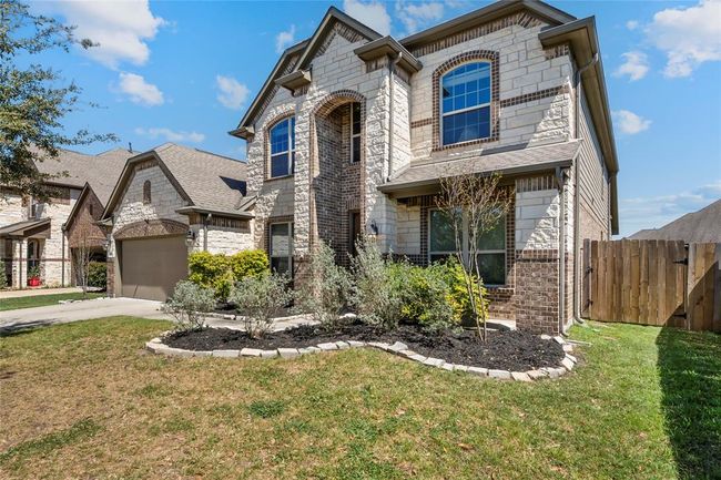2023 Aspen Point Ln, House other with 4 bedrooms, 3 bathrooms and 2 parking in Rosenberg TX | Image 4