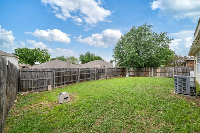 8424 Horse Whisper Ln, House other with 3 bedrooms, 2 bathrooms and null parking in Fort Worth TX | Image 28
