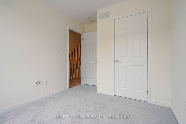 2559 Mojave Path, Condo with 5 bedrooms, 3 bathrooms and 2 parking in Oshawa ON | Image 13