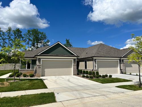 5860 Windword Dr, Brighton, MI, 48116-2096 | Card Image