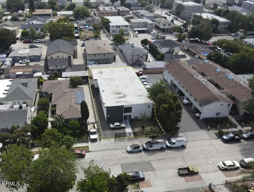 6722 Troost Ave, North Hollywood, CA, 91601-3060 | Card Image