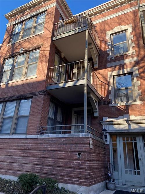 apt-7-615 Clara Ave, Saint Louis, MO, 63112-1941 | Card Image