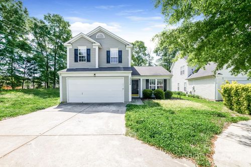 10554 Glory Meadow Ct, Charlotte, NC, 28278-0026 | Card Image