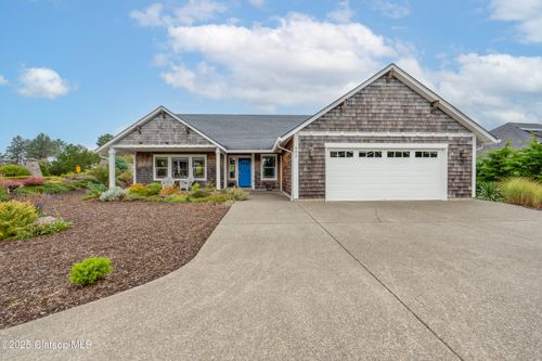 402 Diamond Ln, Gearhart, OR, 97138-1110 | Card Image