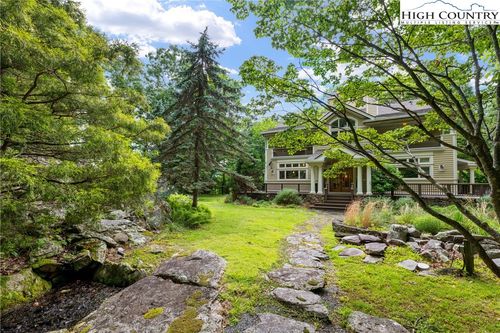 340 Pine Rdg, Boone, NC, 28607-6742 | Card Image