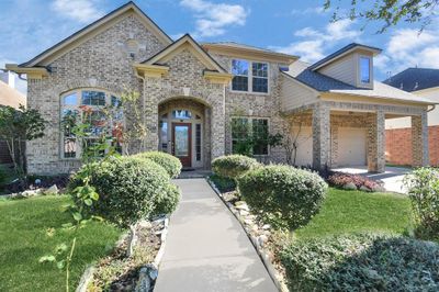 9818 Glascow Green, House other with 4 bedrooms, 3 bathrooms and null parking in Houston TX | Image 2