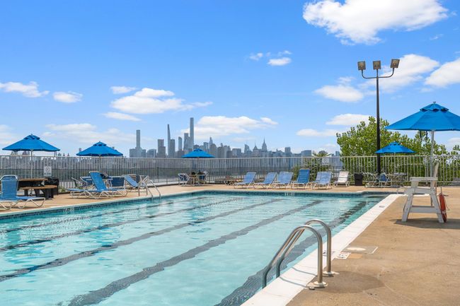 APT-2F - 8400 Boulevard E, Home with 1 bedrooms, 1 bathrooms and null parking in North Bergen NJ | Image 19