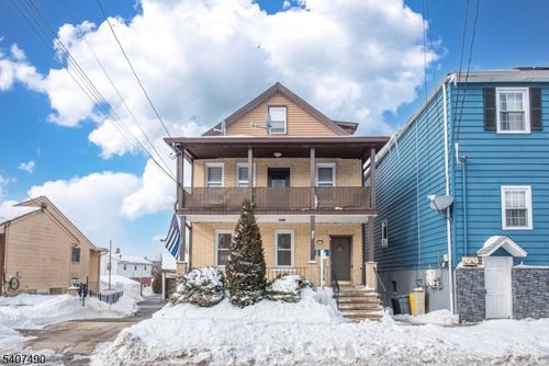 140 Jackson Ave, Woodland Park, NJ, 07424-3390 | Card Image