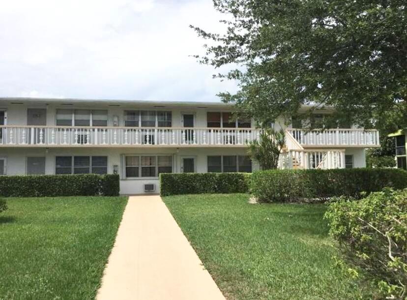 Windsor L , West Palm Beach, FL 33417