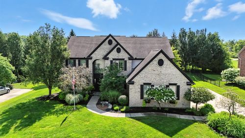 884 River Forest Dr, Hamilton Twp, OH, 45039-7715 | Card Image