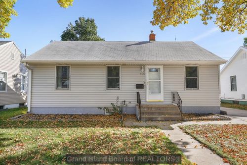 1415 W John St, Grand Island, NE, 68801 | Card Image