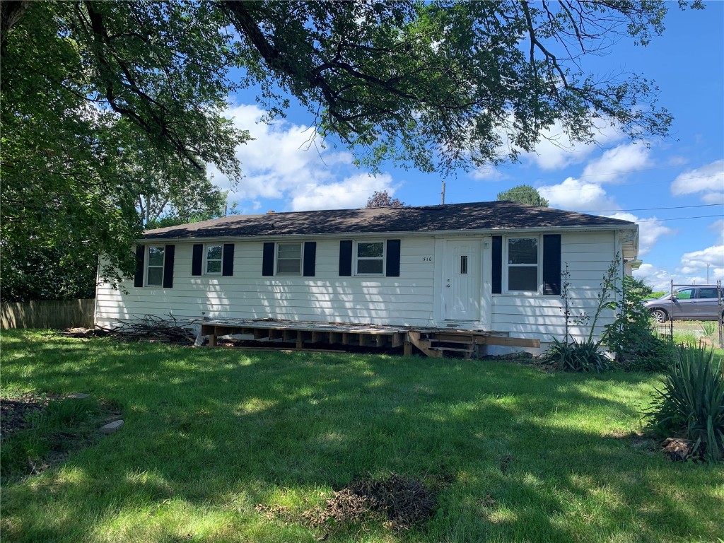 Sovers St, Solon, IA 52333