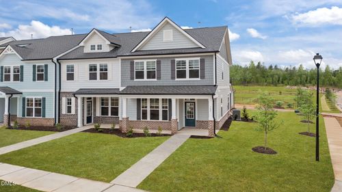 552-702 Winton Way, Wake Forest, NC, 27587-2390 | Card Image