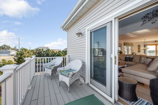 479 N End Blvd, House other with 3 bedrooms, 3 bathrooms and 2 parking in Salisbury MA | Image 34
