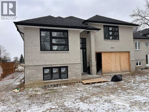 1505 Michigan Ave, Lasalle, ON, N9J2G7 | Card Image