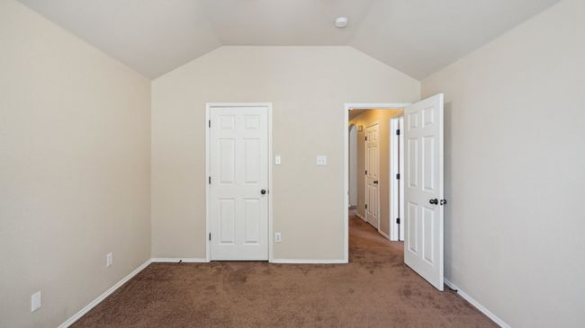 613 W Sheila Cir, House other with 4 bedrooms, 2 bathrooms and null parking in Joshua TX | Image 24