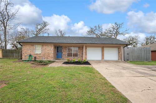 1220 Berkeley St, College Station, TX, 77840-2605 | Card Image