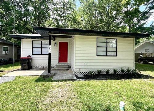 265 W Hartel St, Sour Lake, TX, 77659-2893 | Card Image